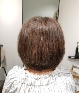 クセで広がりやすい髪質も 長さと重さの調整をして楽ちんに 原宿 表参道美容師 田中亜彌のブログ