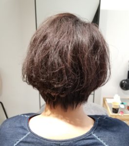縮毛矯正をやめたい クセを活かした老けて見えないショートボブ 原宿 表参道美容師 田中亜彌のブログ
